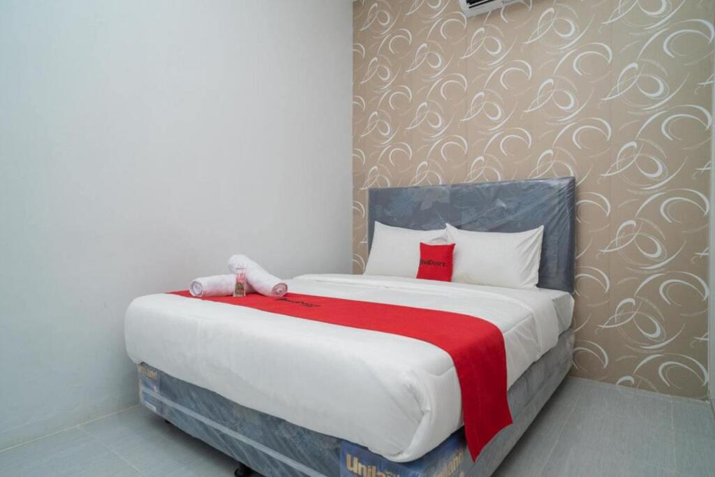 Джакарта: RedDoorz near Sarinah Jakarta