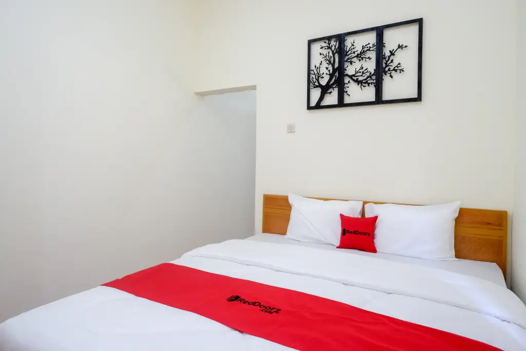 Пурвокерто: RedDoorz near Rita Supermall Purwokerto 2