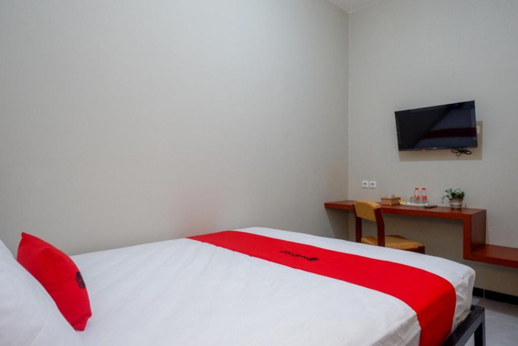 Пурвокерто: RedDoorz near Kampus UMP Purwokerto 2