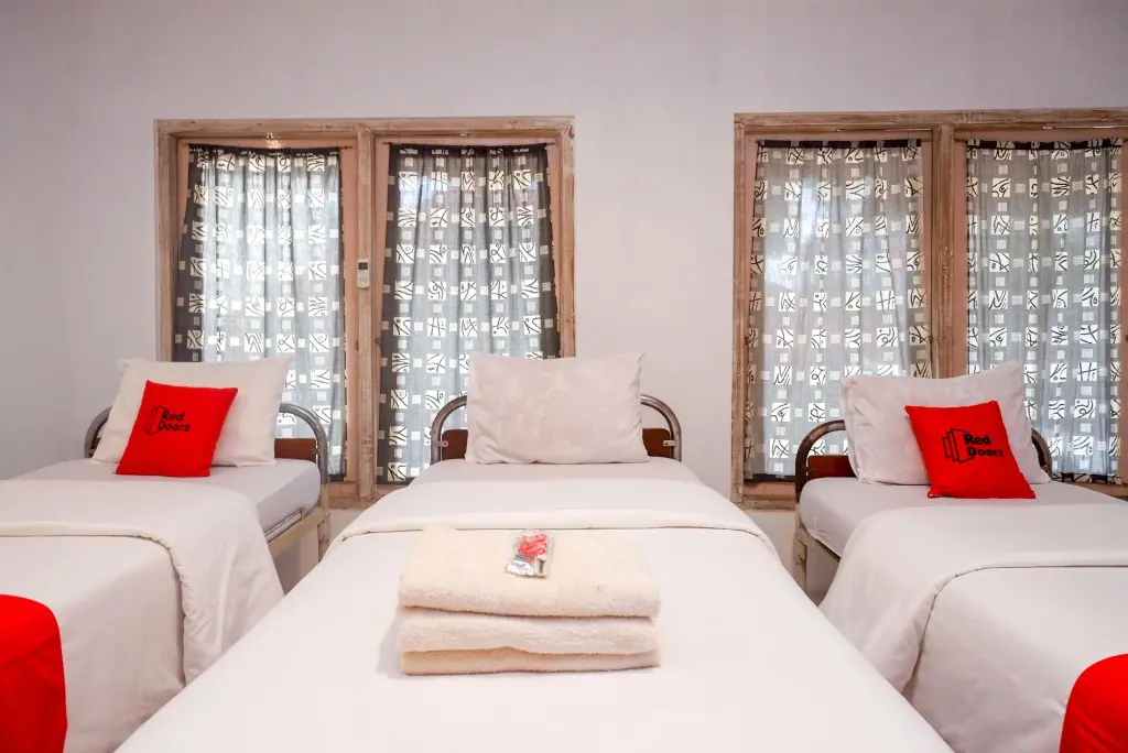 Джокьякарта: RedDoorz Syariah near Plengkung Gading 2