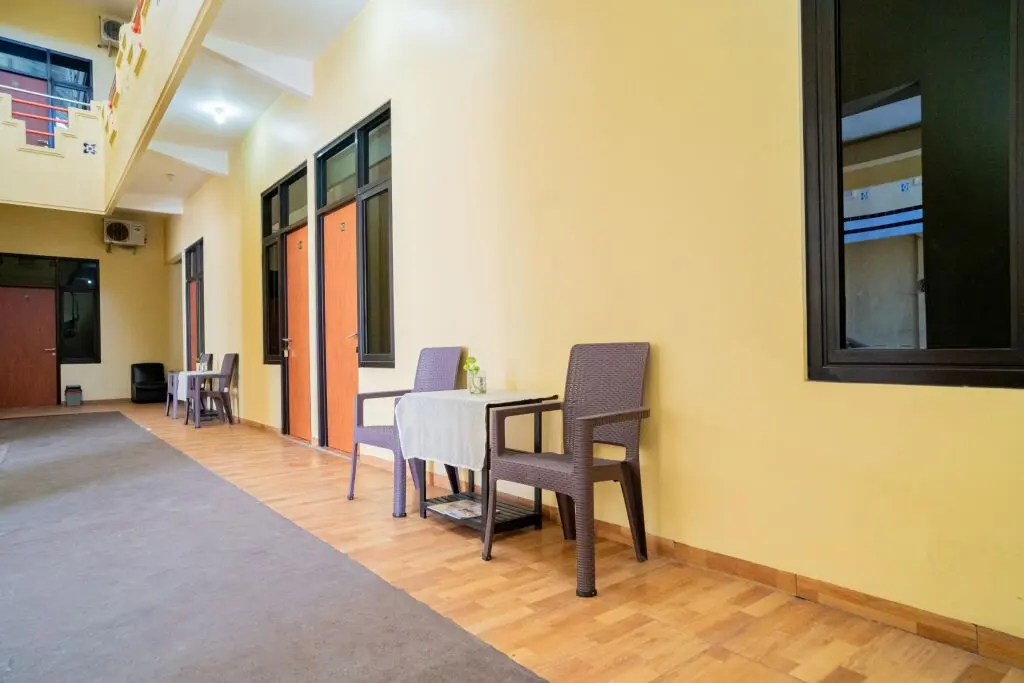 Сурабая: RedDoorz Syariah near Jembatan Merah Plaza
