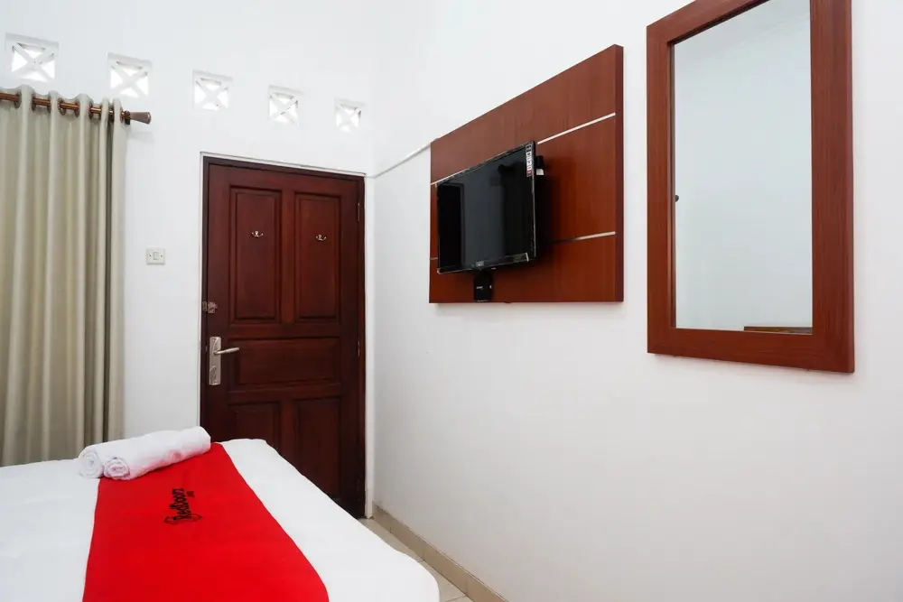 Семаранг: RedDoorz Syariah near Exit Tol Krapyak Semarang