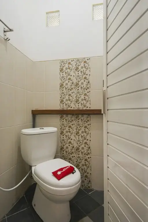 Маланг: RedDoorz Syariah @ Tatasurya Guesthouse Malang
