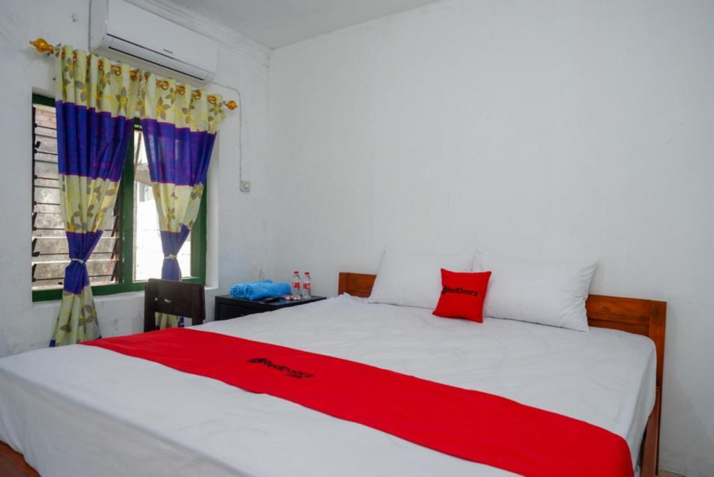 Джокьякарта: RedDoorz Syariah @ Ndalem Kembang Sore Yogyakarta
