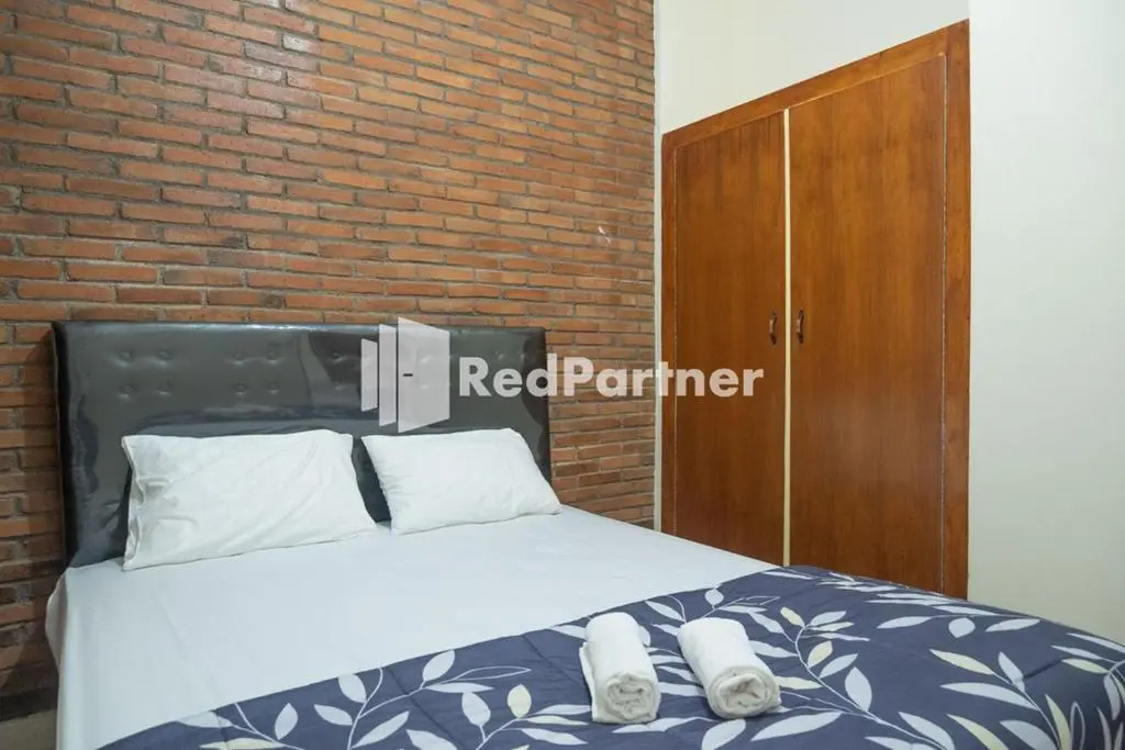 Слеман: Paviliun Gelatik Redpartner Syariah Near Ugm