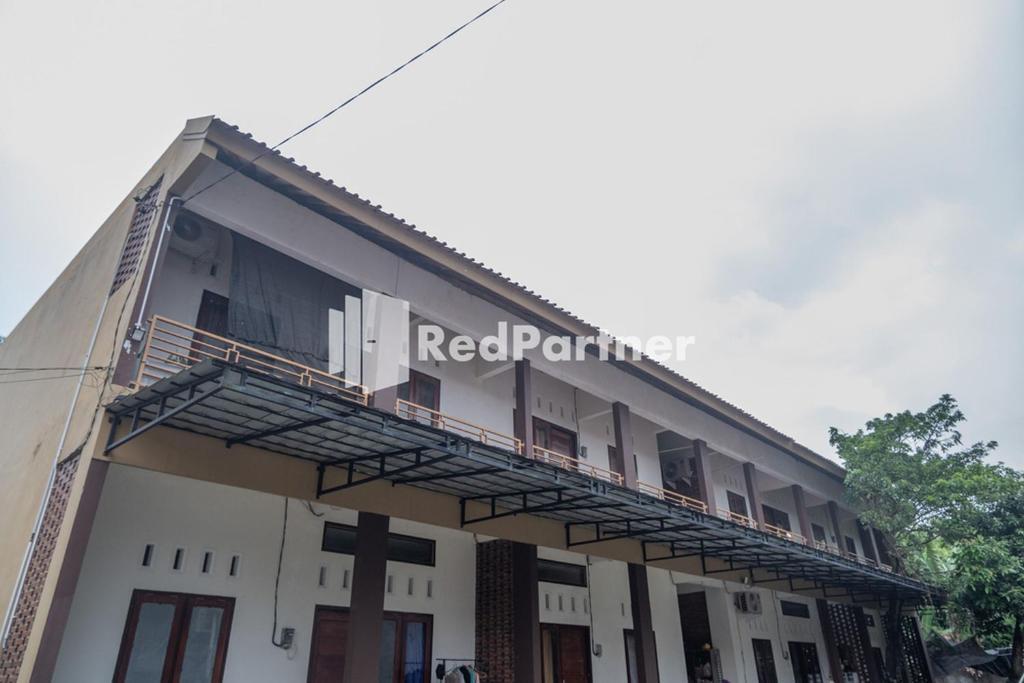 Слеман: Paviliun Gelatik Redpartner Syariah Near Ugm