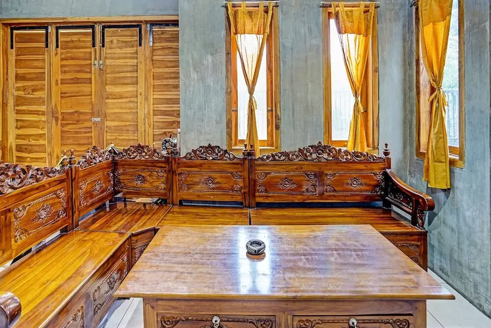 Проболинго: SPOT ON 91824 Rumah Kaloka Syariah