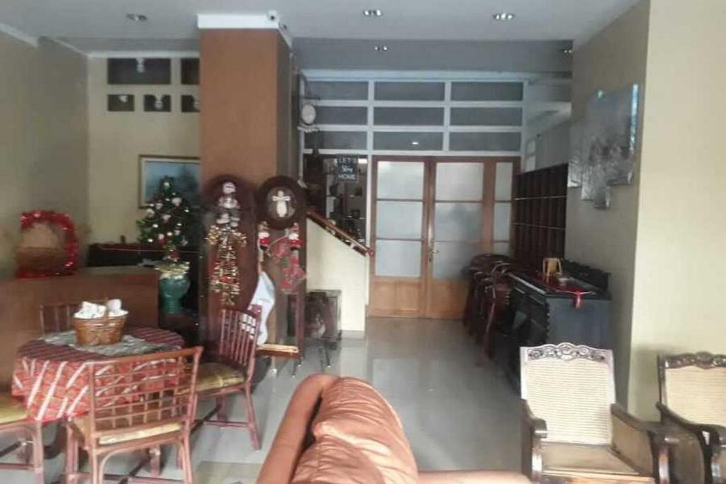 Манадо: RedDoorz Brand MAN12045 RedDoorz near Megamall Manado