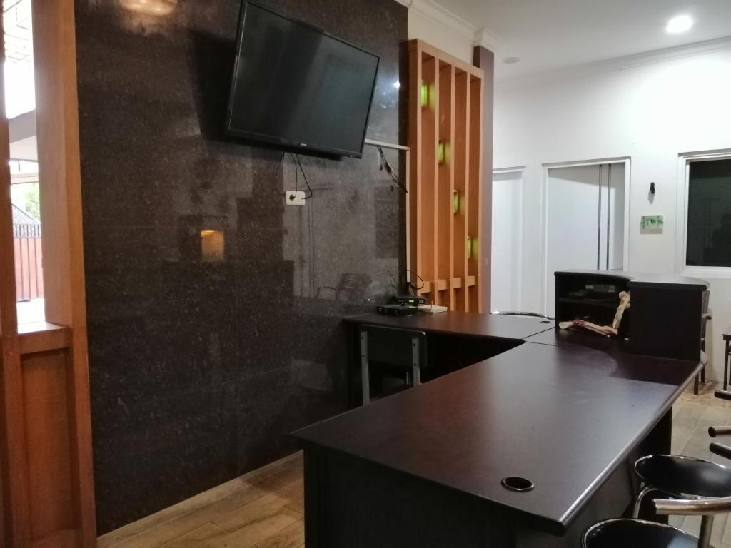 Пурвокерто: OYO 90703 Wisma Ibu T