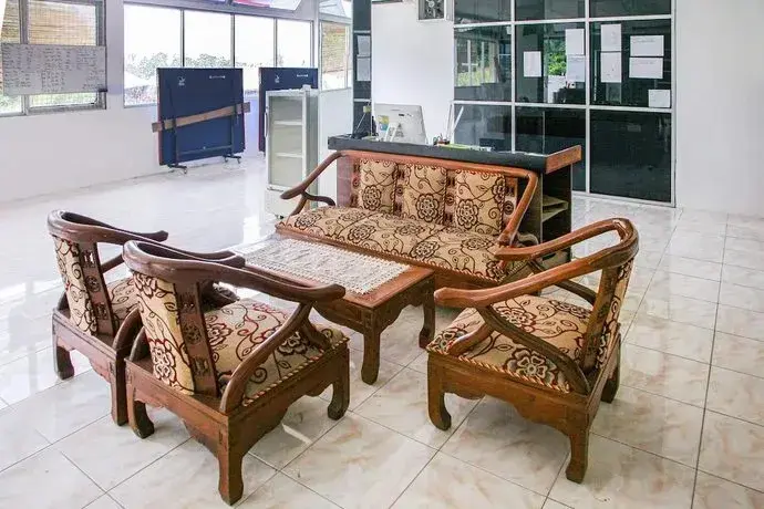 Пангкалпинанг: Oyo 3438 Pasir Padi Inn Syariah