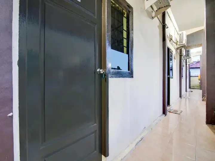 Пеканбару: Spot On 91752 Izzami Homestay Syariah