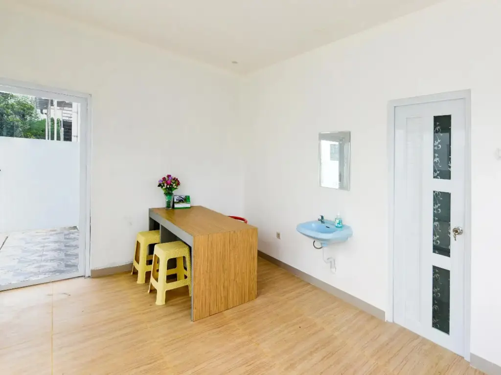 Пурвокерто: OYO 90898 Hotel Top Jaya
