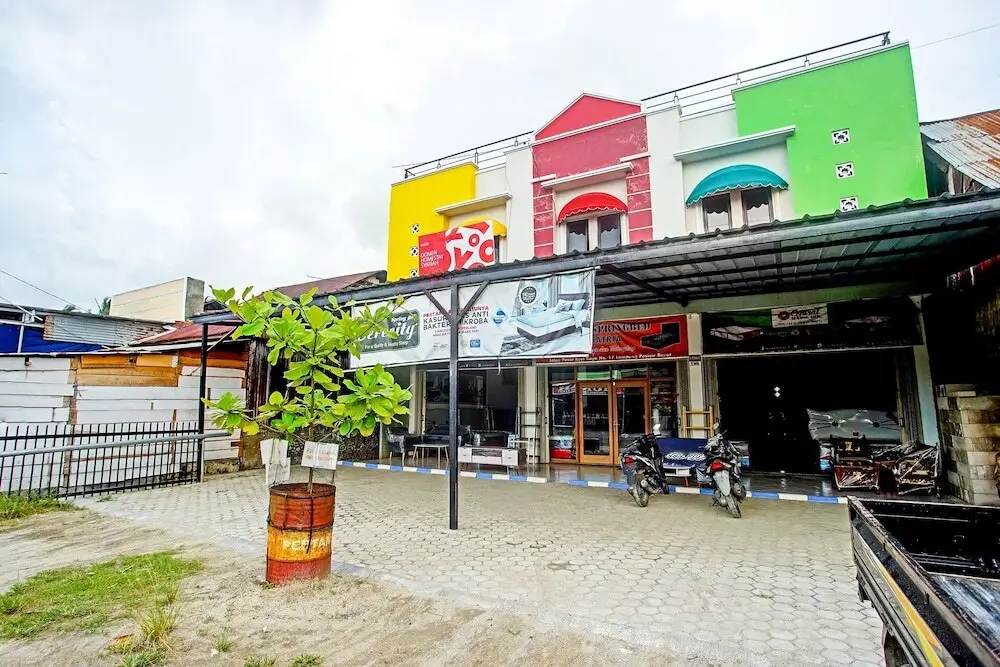 OYO Life 90587 Domen Homestay Syariah — фото 1