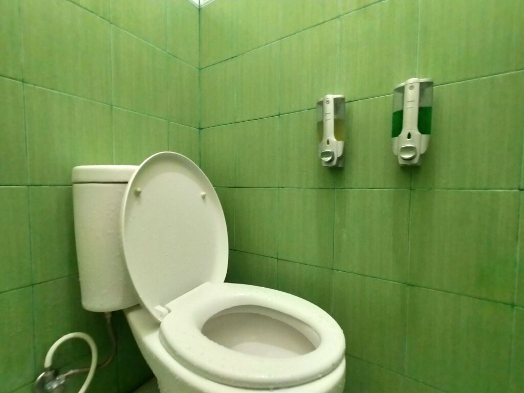 Макассар: Homestay Danesti Syariah Near Bandara Sultan Hasanuddin Mitra RedDoorz