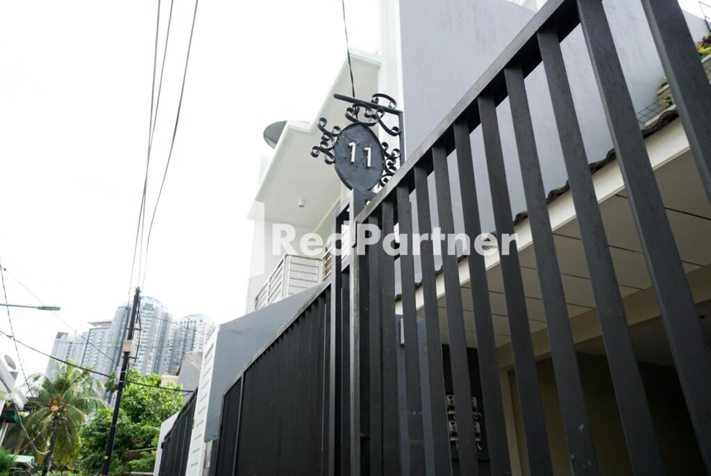 Джакарта: Tomang Gelong Guest House Syariah RedPartner