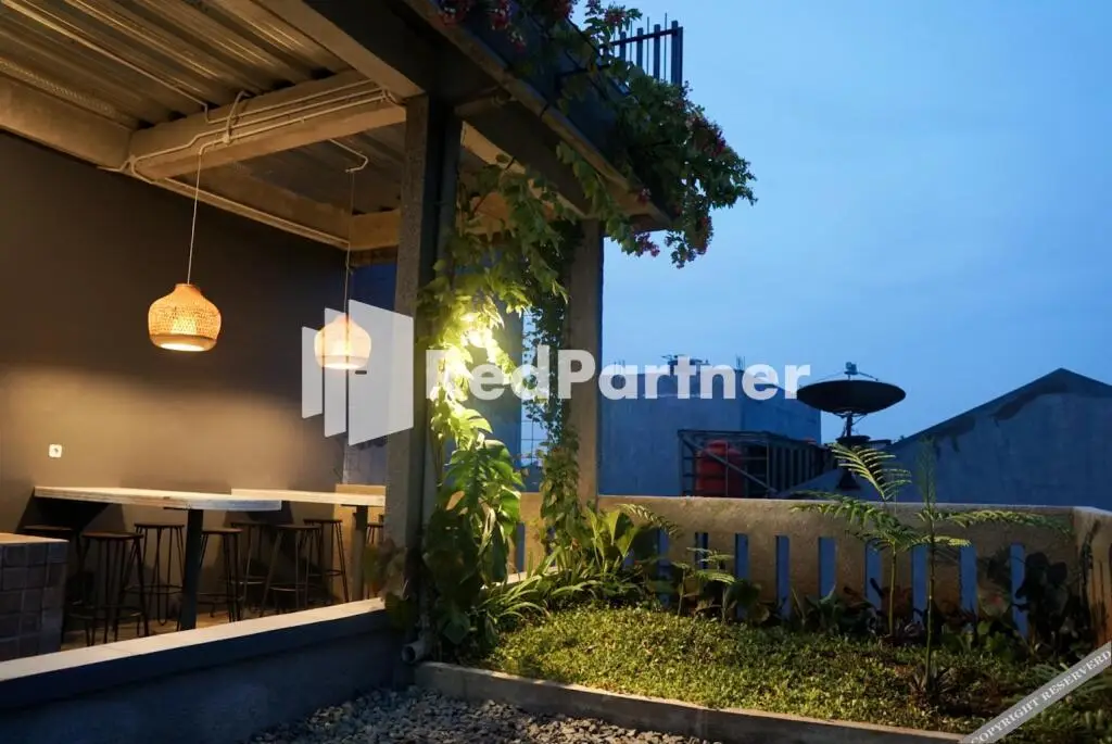 Джакарта: Tomang Gelong Guest House Syariah RedPartner