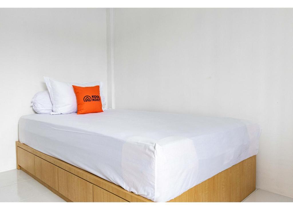 Джамби: KoolKost Syariah near Jambi Prima Mall 2 (Minimum Stay 6 Nights)