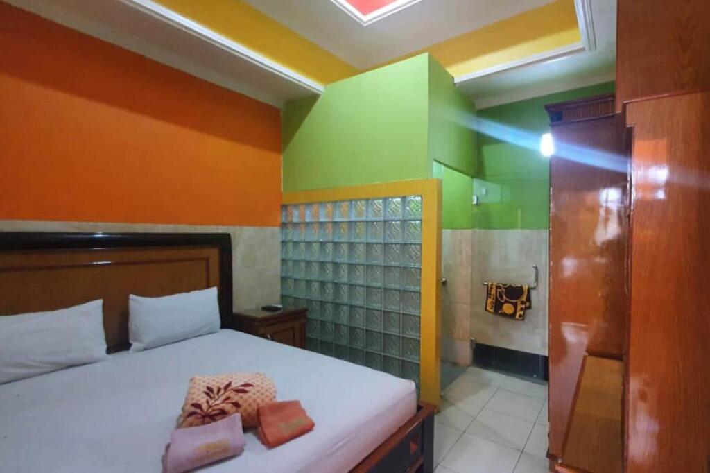 Маланг: Homestay Gayatri Sawojajar RedPartner