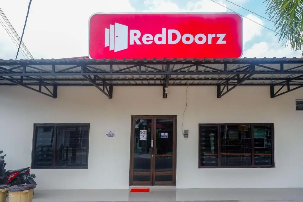 Клатен: RedDoorz Syariah near RS Soeradji Pemuda Klaten