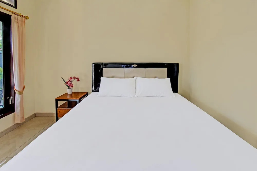 Матарам: OYO 91881 Aratha Homestay