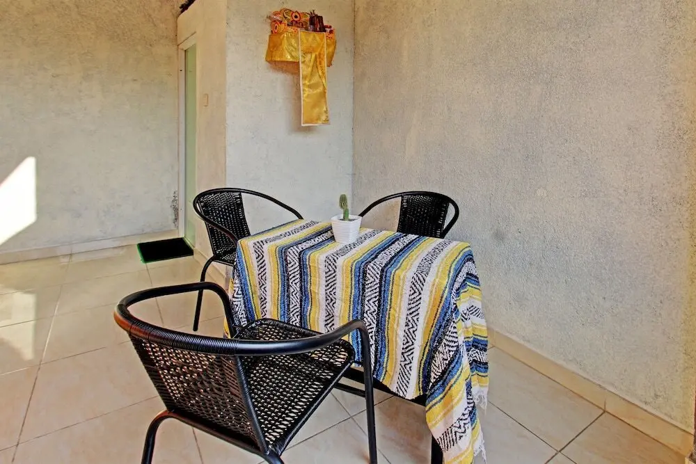 Матарам: OYO 91881 Aratha Homestay