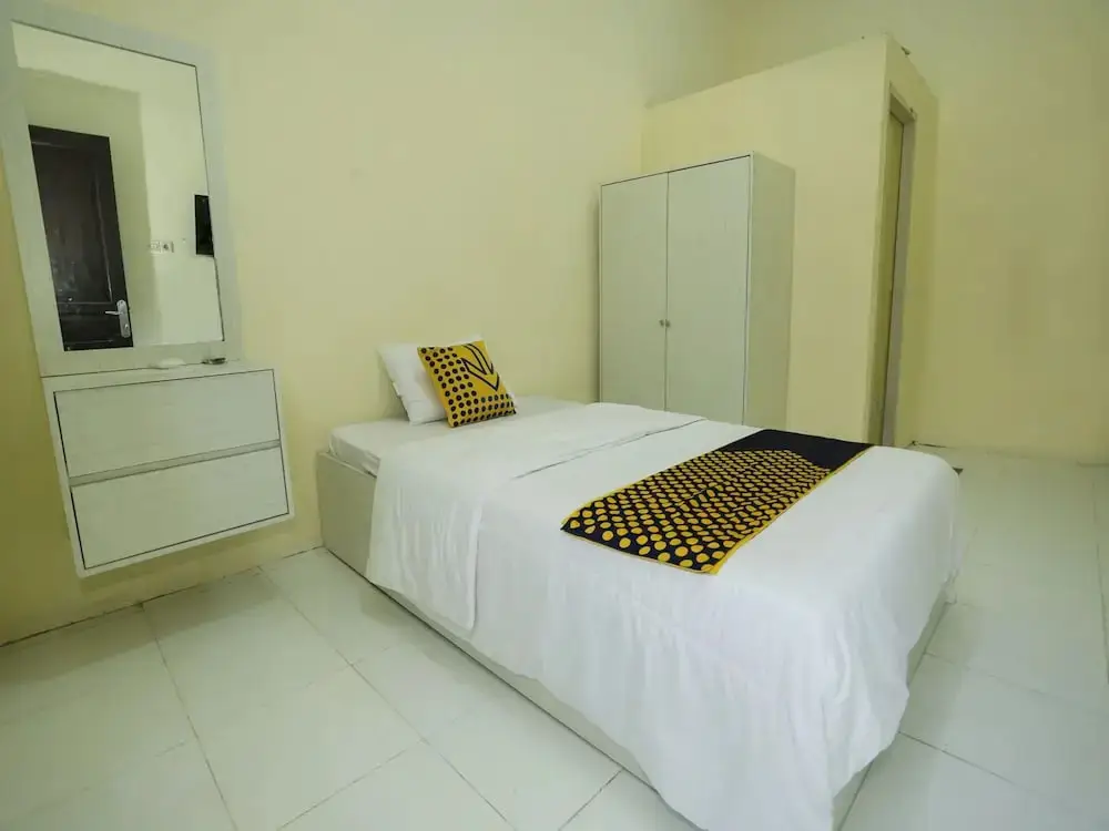 Джакарта: OYO 91635 Wisma Terace House
