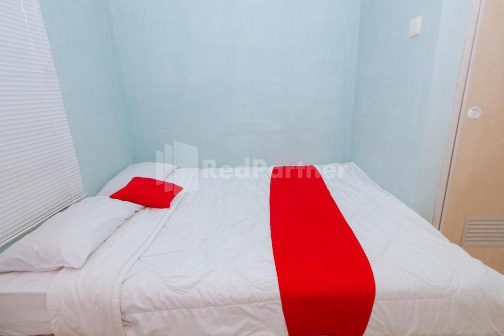 Джакарта: Krekot Residence Redpartner