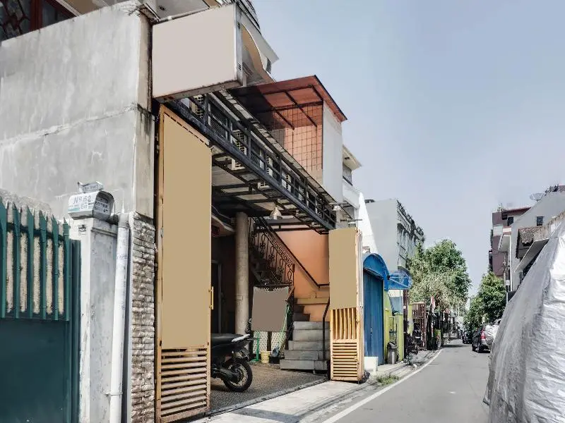Джакарта: Spot On 91754 Wisma Tiqita Syariah