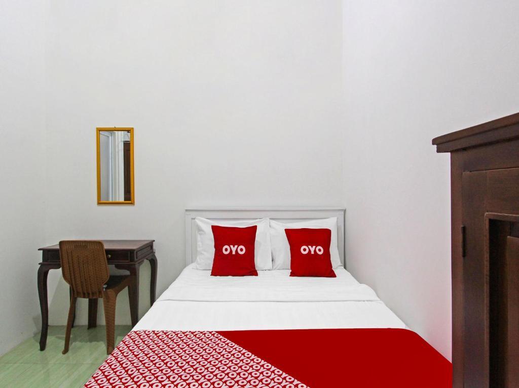 Кебумен: OYO 91817 Hotel Grand New Si Jago