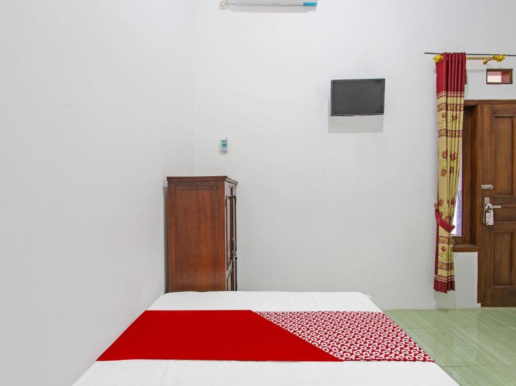 Кебумен: OYO 91817 Hotel Grand New Si Jago