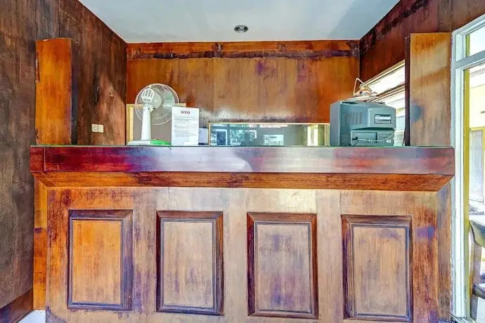 Сурабая: OYO Flagship 90717 Hotel Kalimantan Surabaya