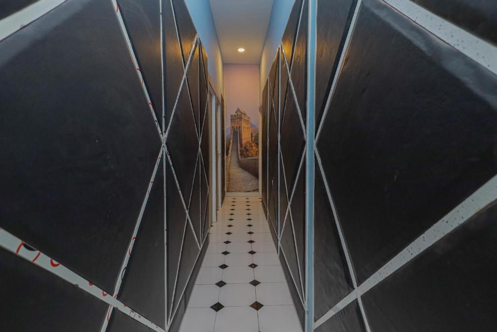 Сурабая: RedDoorz near Mayapada Hospital Surabaya