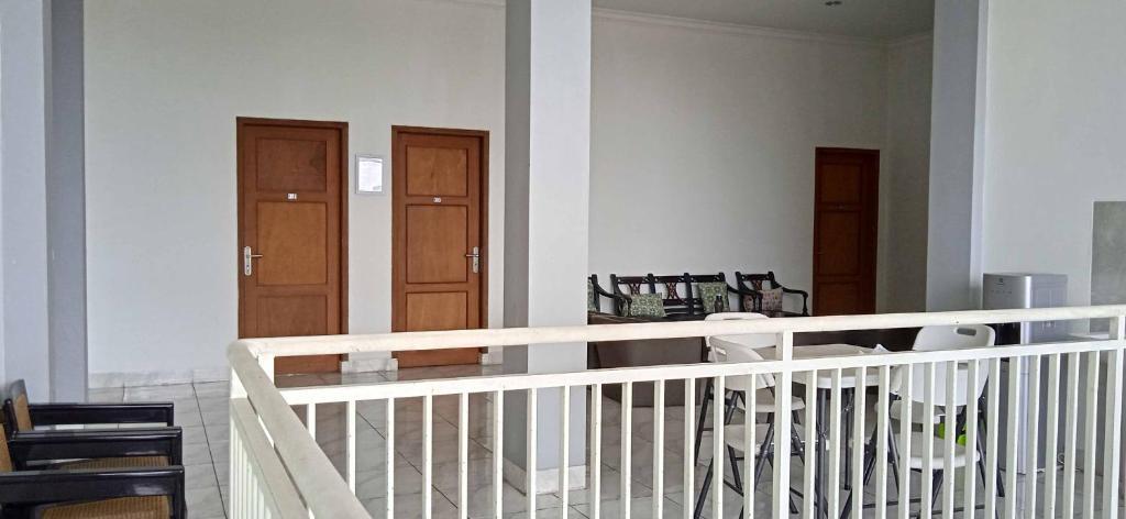 Пурвокерто: Guest House Pinarak 2 Syariah near GOR Satria Purwokerto RedPartner