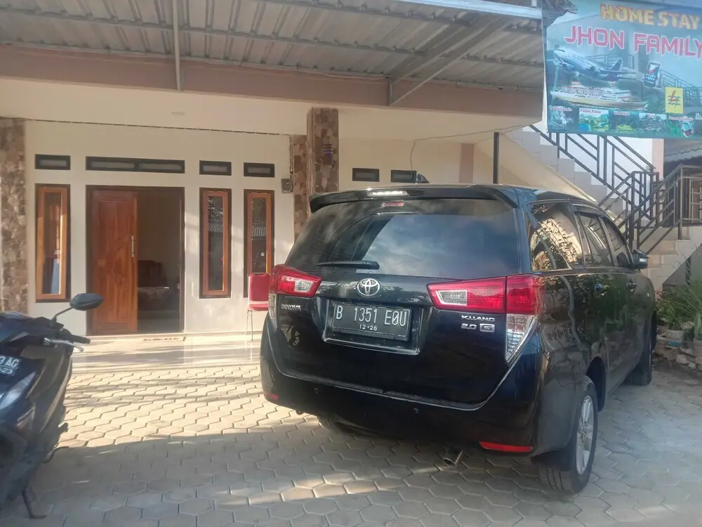 Лабуан-Баджо: EXPRESS O 91722 Home Stay Dan Sewa Mobil Jhon's Family