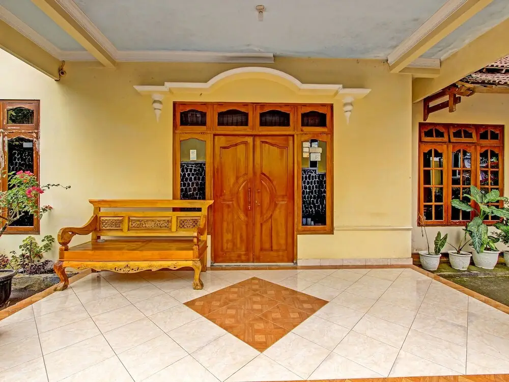Караганьяр: SPOT ON 91850 Hotel Citra Indah