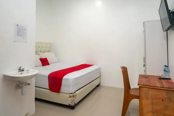 Банда-Ачех: RedDoorz Syariah near Pelabuhan Ulee Lheue Banda Aceh