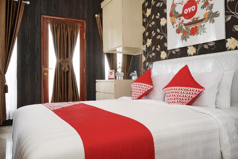Бангунтапан: OYO 444 Rafitha Homestay