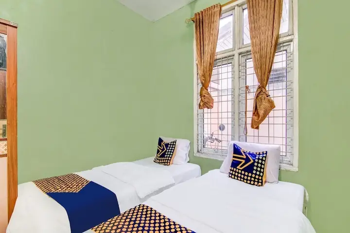 Пеканбару: SPOT ON 91875 Nayla Homestay Syariah Near Koro Koro Panam, Karaoke, Pool, & Cafe