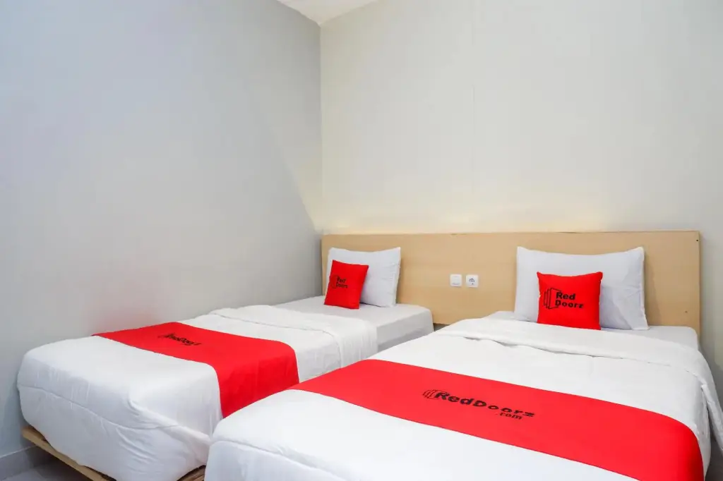 Батанг: Reddoorz Near Stasiun Batang