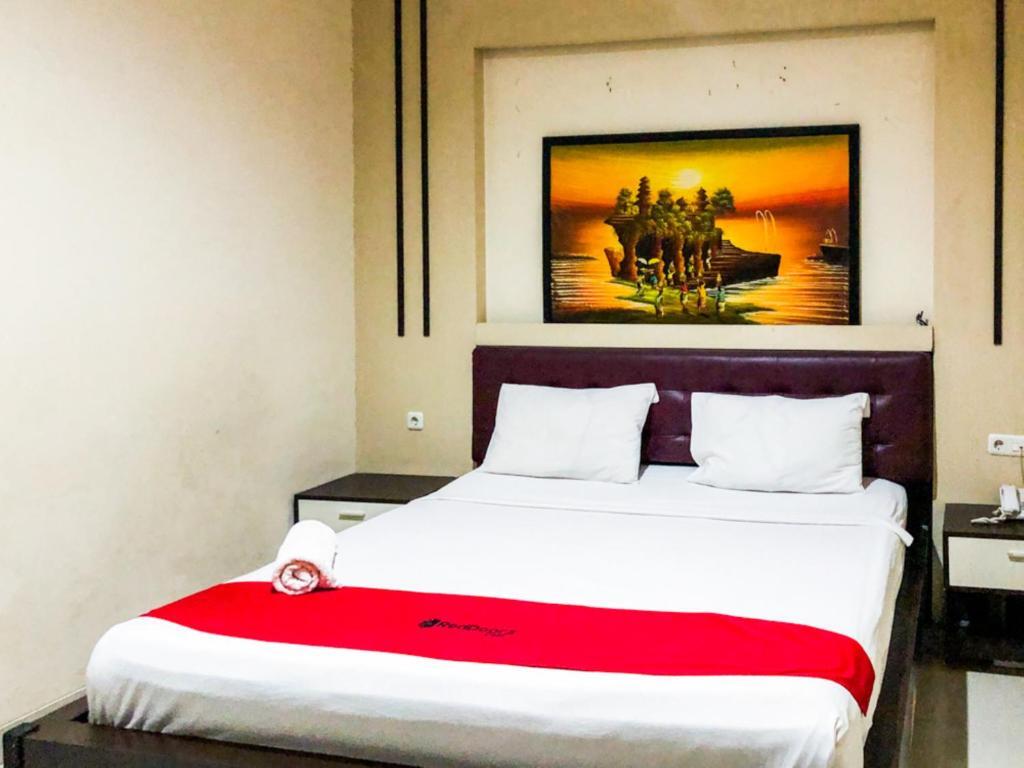 Палу: RedDoorz At Hotel Gajah Mada Palu
