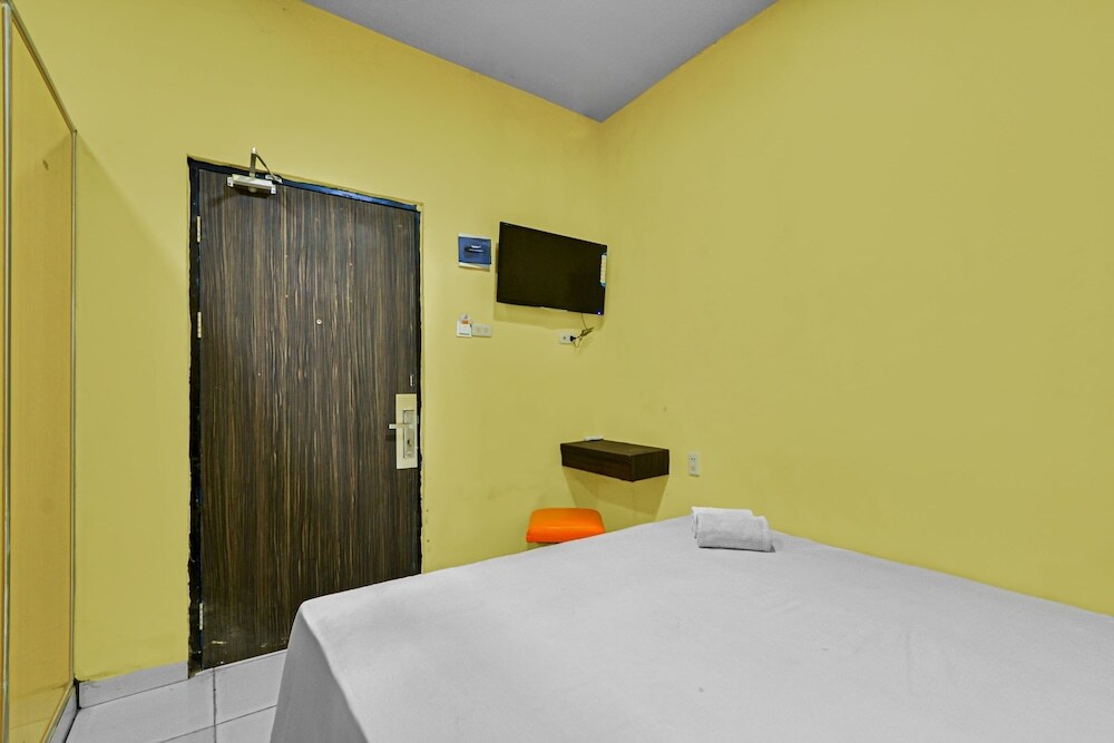Петумбак: OYO 90259 Apollo Inn
