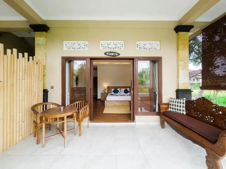 Убуд: Ubud Shanti Rice Field House By Supala