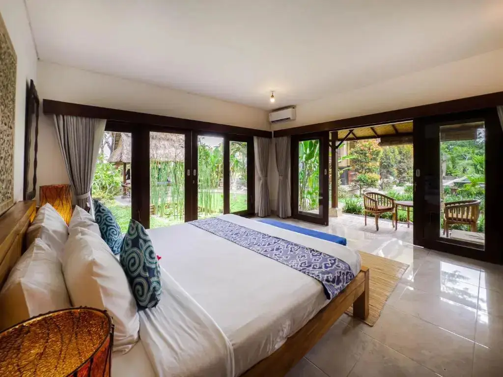 Убуд: Ubud Shanti Rice Field House By Supala