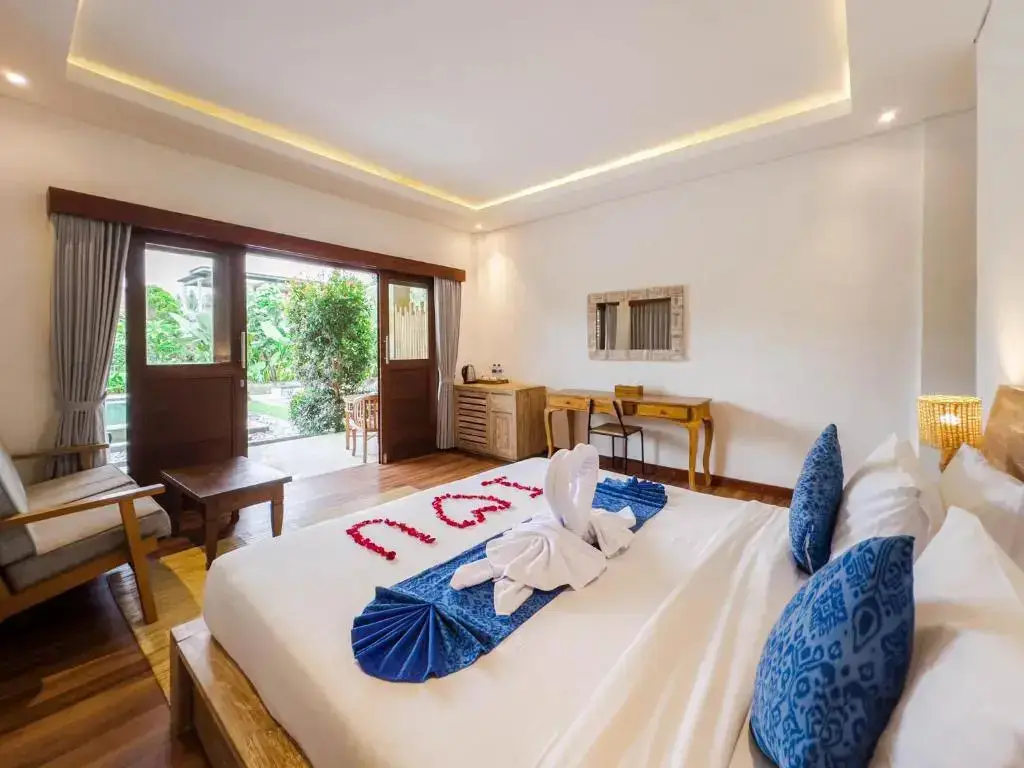 Убуд: Ubud Shanti Rice Field House By Supala