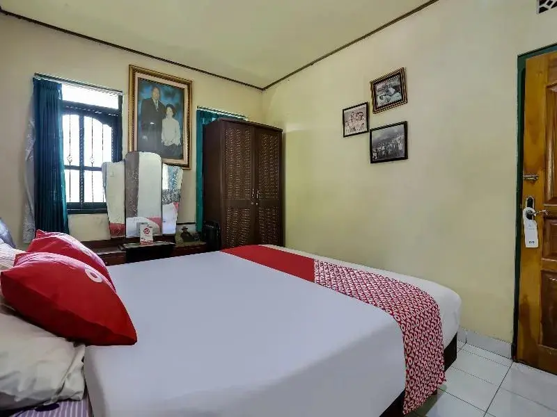Баньюатис: Oyo Homes 91094 Desa Wisata Banyuatis