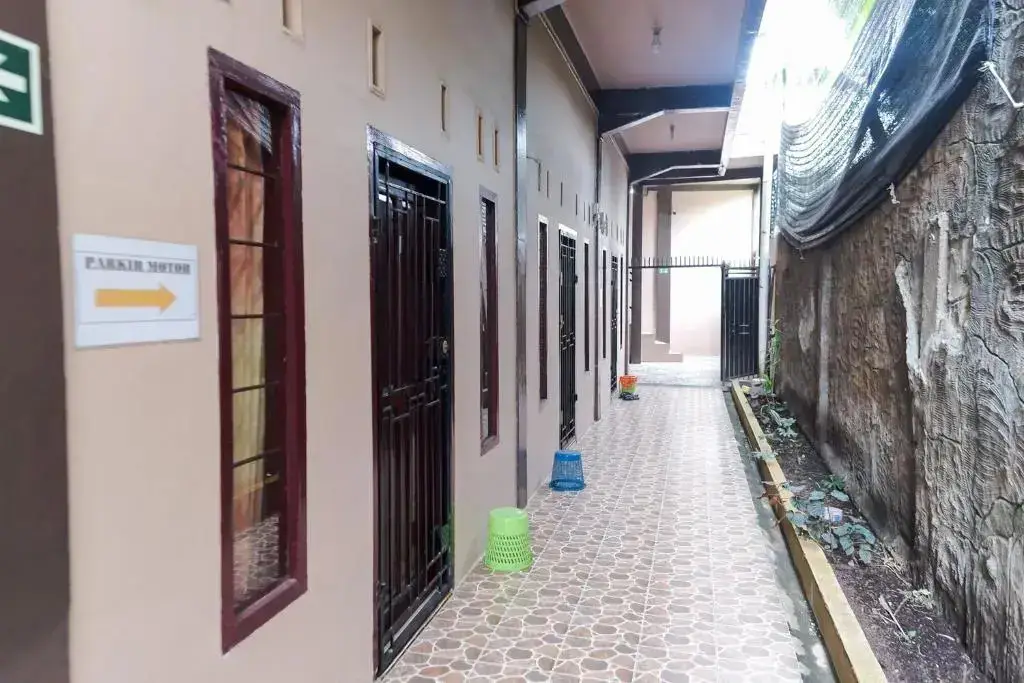 Джамби: Koolkost Syariah @ Jelutung Jambi