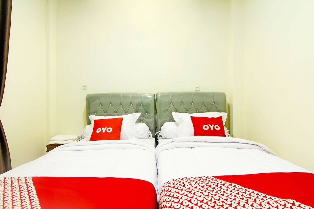 Паданг: OYO 90978 Khalifi Guesthouse Syariah