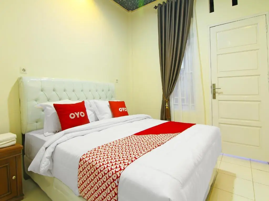 Паданг: OYO 90978 Khalifi Guesthouse Syariah