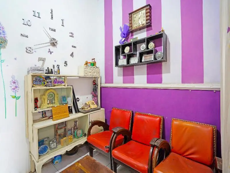 Джембер: Spot On 91672 House Of Henny Tea