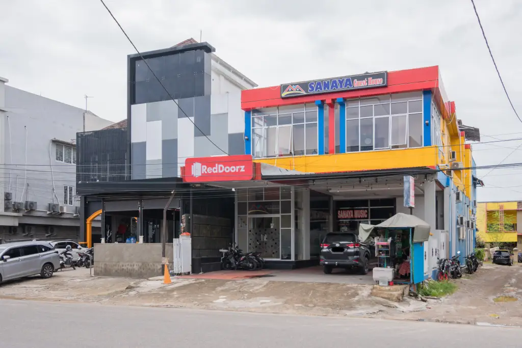 Паданг: Reddoorz Syariah Near Rs Mata Padang
